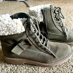 Universal Thread Olive Green Boots